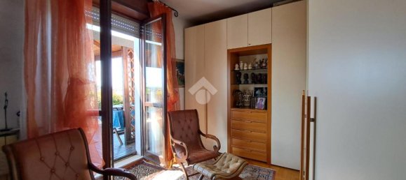 3 rooms Penthouse in Cogliate, Italy No. 132231 7