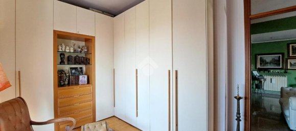 3 rooms Penthouse in Cogliate, Italy No. 132231 8