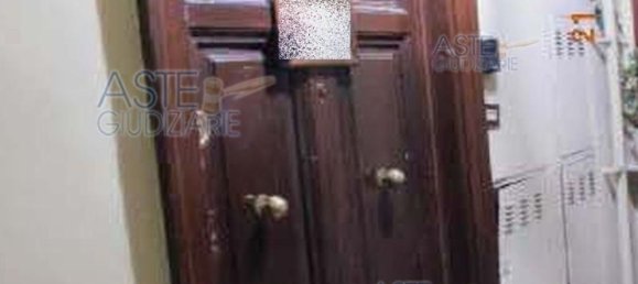 5 rooms Apartment in Rome, Italy No. 205944 6