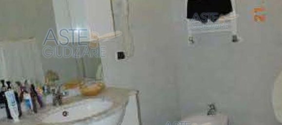 5 rooms Apartment in Rome, Italy No. 205944 22