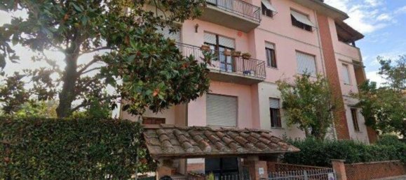 5 bedrooms Apartment in Fucecchio, Italy No. 315616 4
