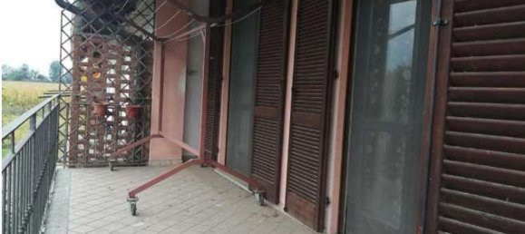 7-salle Penthouse à Casalgrasso, Italy No. 257407 9