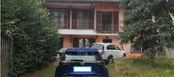 7-salle Penthouse à Casalgrasso, Italy No. 257407 7