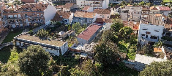 9 Schlafzimmer Haus in Sao Mamede de Infesta, Portugal, Nr. 26246 15