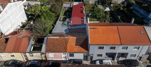 9 Schlafzimmer Haus in Sao Mamede de Infesta, Portugal, Nr. 26246 4