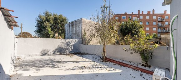 9 Schlafzimmer Haus in Sao Mamede de Infesta, Portugal, Nr. 26246 12