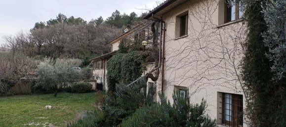 10 rooms House in Foligno, Italy No. 216866 32