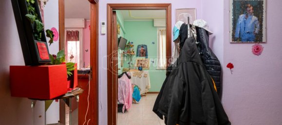 2 bedrooms Apartment in Reggio Emilia, Italy No. 173358 3