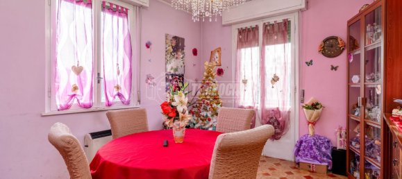 2 bedrooms Apartment in Reggio Emilia, Italy No. 173358 7