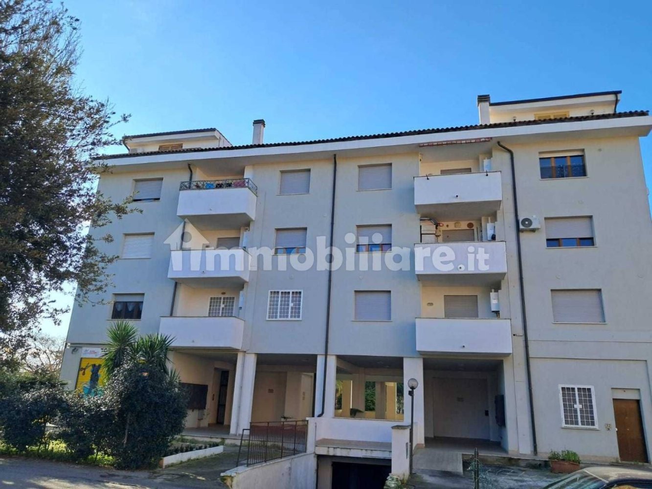 Apartamento T1 em Guidonia Montecelio, Italy N.º 335875