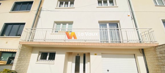 3 bedrooms House in Champigneulles, France No. 209064 2