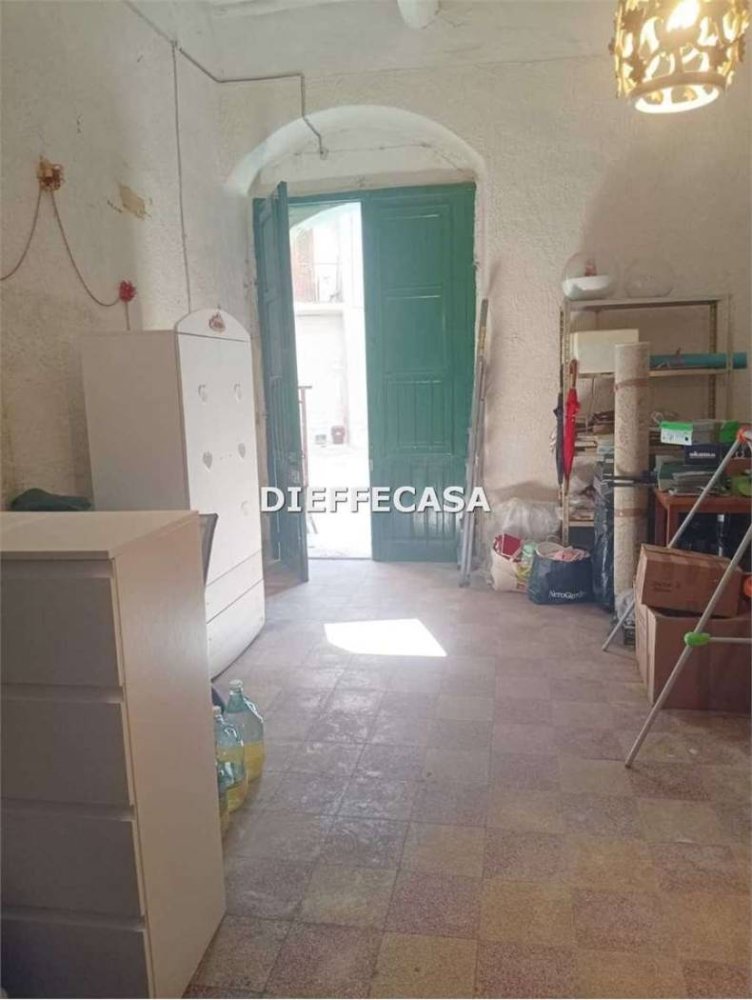 Lagerhaus in Marsala, Italy 100m², Nr. 84103