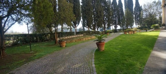 7 bedrooms Apartment in Florence, Italy No. 378054 4