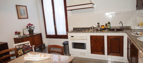 7 bedrooms Apartment in Florence, Italy No. 378054 29