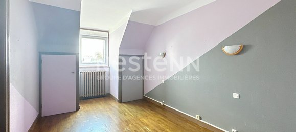 4 bedrooms House in Saint-Brieuc, France No. 201432 5