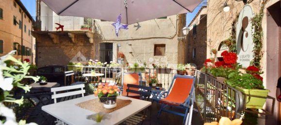 2 rooms Commercial property in Campiglia Marittima, Italy No. 38844 3