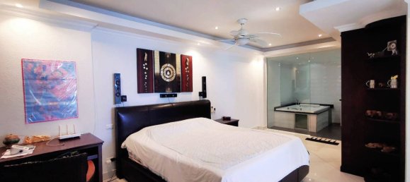 2 bedrooms Condo in Pattaya, Thailand No. 12693 17