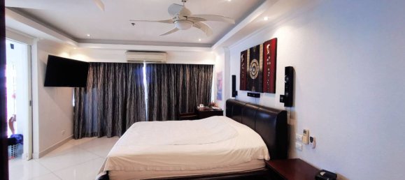 2 bedrooms Condo in Pattaya, Thailand No. 12693 18