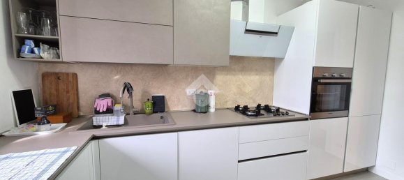 4 rooms Apartment in Noventa Padovana, Italy No. 7344 7