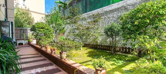 4 bedrooms Apartment in Genoa, Italy No. 361769 3