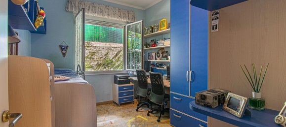 4 bedrooms Apartment in Genoa, Italy No. 361769 20