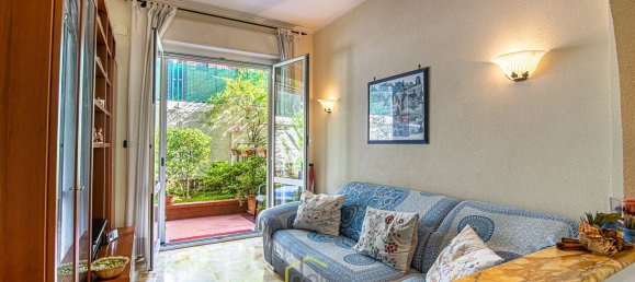 4 bedrooms Apartment in Genoa, Italy No. 361769 11