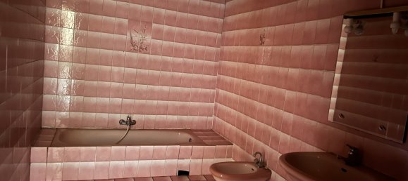 Casa de 3 dormitorios en Hestroff, France No. 87937 13