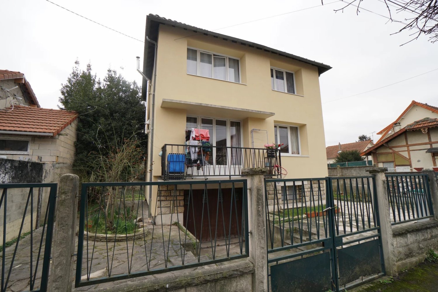 3 غرف نوم منزل في Aulnay-sous-Bois, France رقم 187481