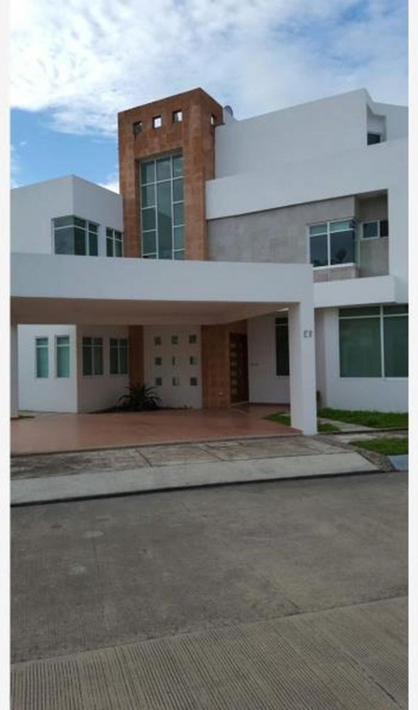 Дом с 3 спальнями в Табаско, Мексика № 165188