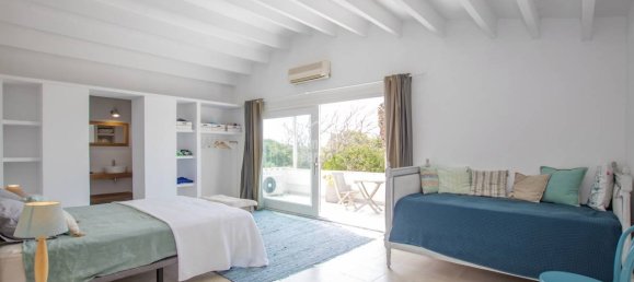 5 bedrooms Villa in Es Castell, Spain No. 5024 17