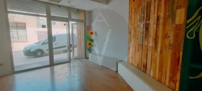  عقار تجاري في Paterna, Spain 442متر مربع رقم 262473