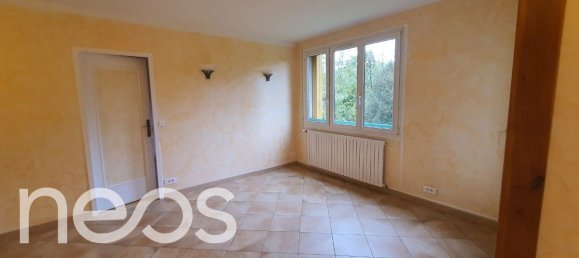 Apartamento T3 em Clichy-sous-Bois, France N.º 334142 6