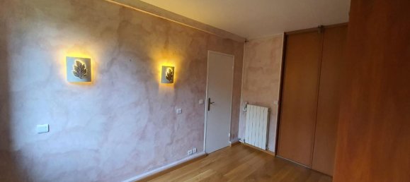Apartamento T3 em Clichy-sous-Bois, France N.º 334142 10