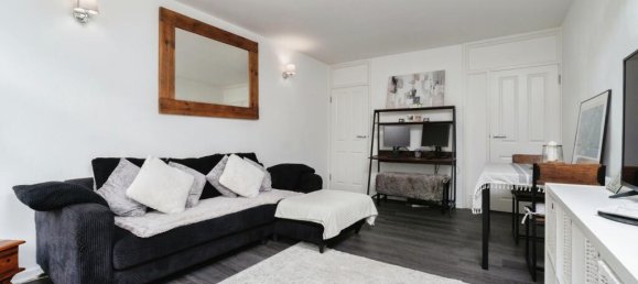 Apartamento T2 em Whyteleafe, United Kingdom N.º 8044 2