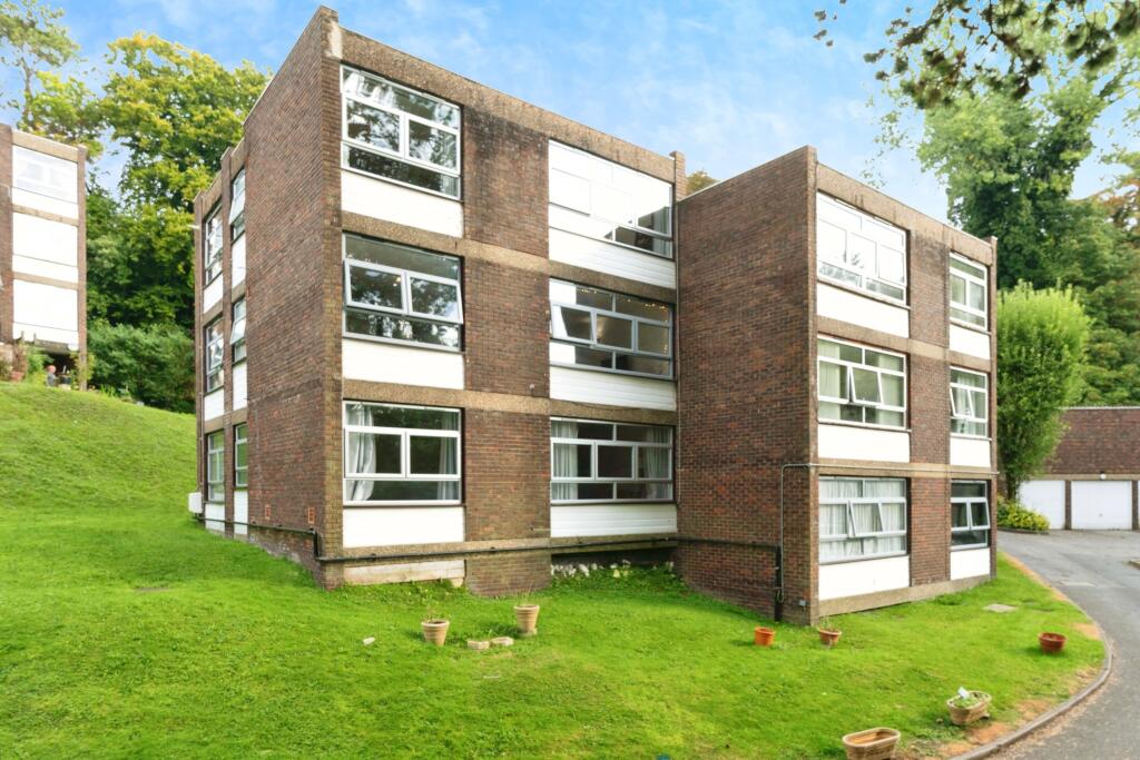 Apartamento T2 em Whyteleafe, United Kingdom N.º 8044