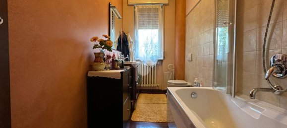 3 rooms Apartment in Palazzolo sull'Oglio, Italy No. 9134 10