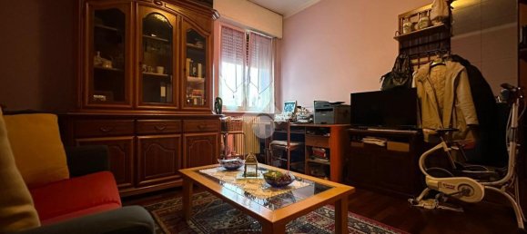 3 rooms Apartment in Palazzolo sull'Oglio, Italy No. 9134 8