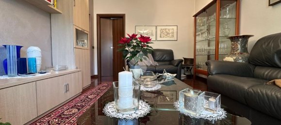 3 rooms Apartment in Palazzolo sull'Oglio, Italy No. 9134 27