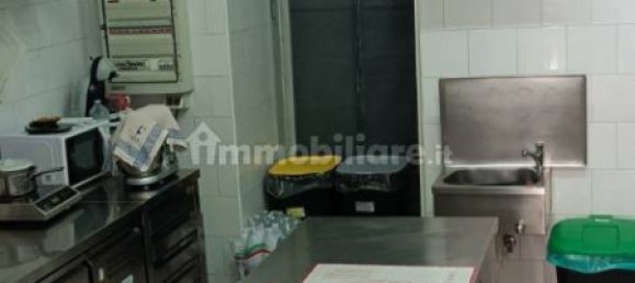 2 rooms Commercial property in Latina, Italy No. 31169 2