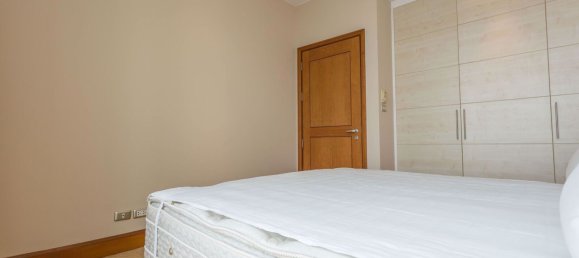 2 bedrooms Condo in Sathon, Thailand No. 9859 3