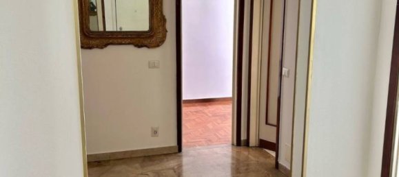 2 bedrooms Apartment in Milan, Italy No. 266572 14