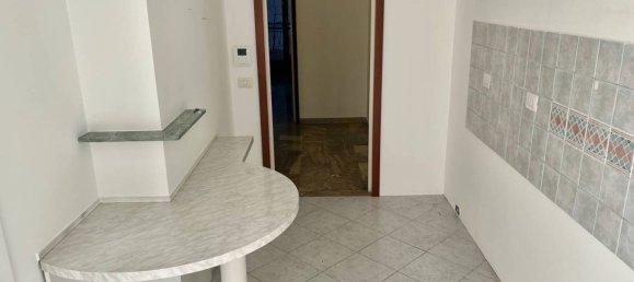 2 bedrooms Apartment in Milan, Italy No. 266572 26