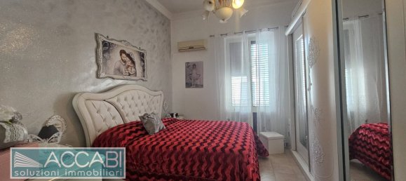 3 Schlafzimmer Wohnung in Palermo, Italy, Nr. 135614 11