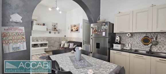 3 Schlafzimmer Wohnung in Palermo, Italy, Nr. 135614 7