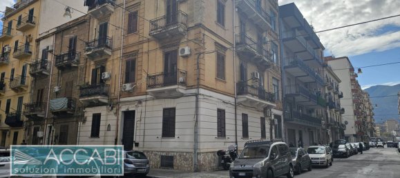 3 Schlafzimmer Wohnung in Palermo, Italy, Nr. 135614 19