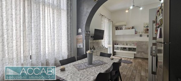 3 Schlafzimmer Wohnung in Palermo, Italy, Nr. 135614 4