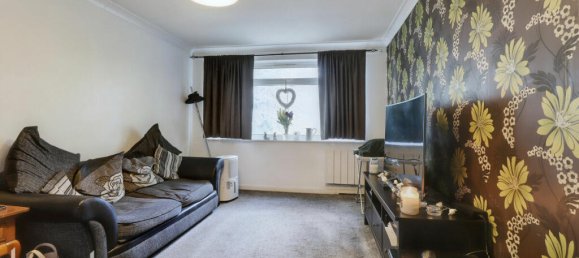 1 bedroom Apartment in South Croydon, United Kingdom No. 4903 3
