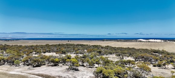 500200m² Land in Streaky Bay, Australia No. 956 4