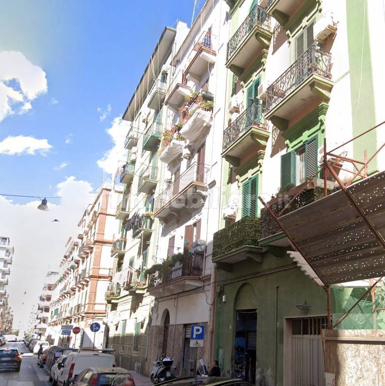 22m² Garage in Taranto, Italy No. 343962