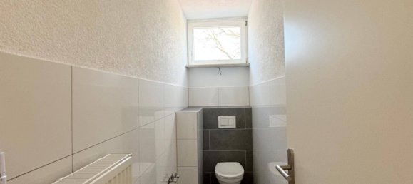 Квартира с 3 спальнями в Штарнберг, Германия № 124843 3